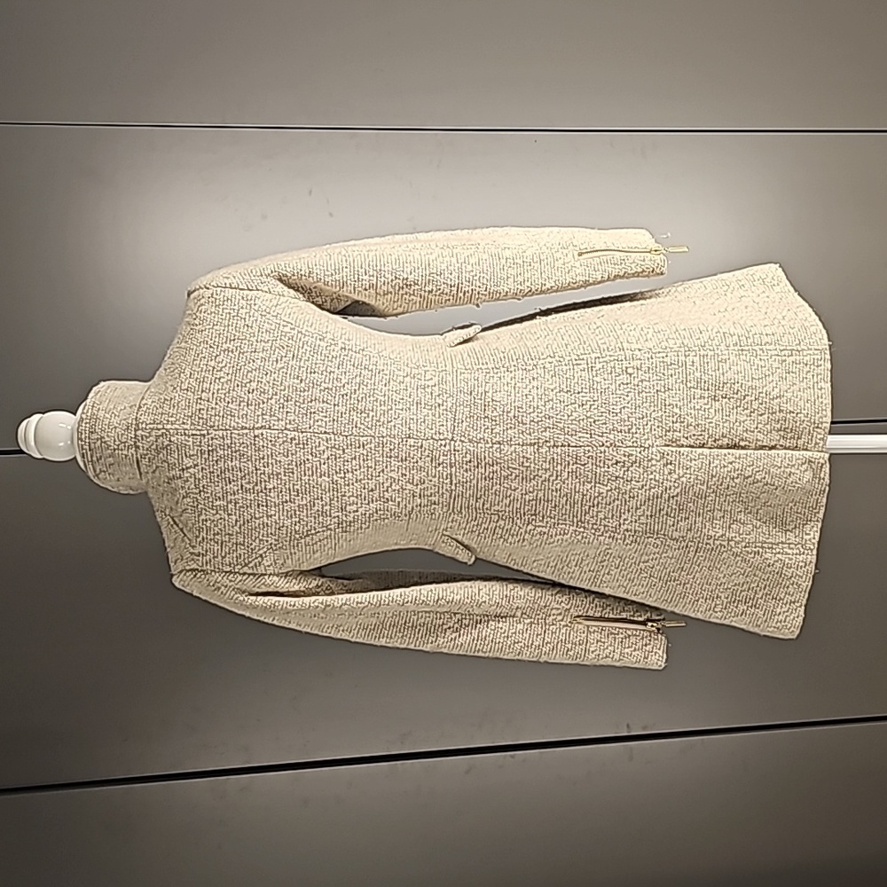 H&M Coat - Picture 3 of 3